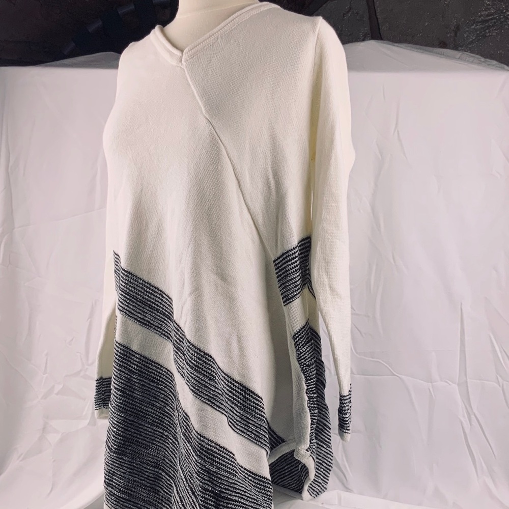 Ivory Combo Pullover Sweater